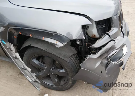 2015 Jeep Grand Cherokee High Altitude z USA, uszkodzony, nr VIN 1C4RJFCGXFC208992